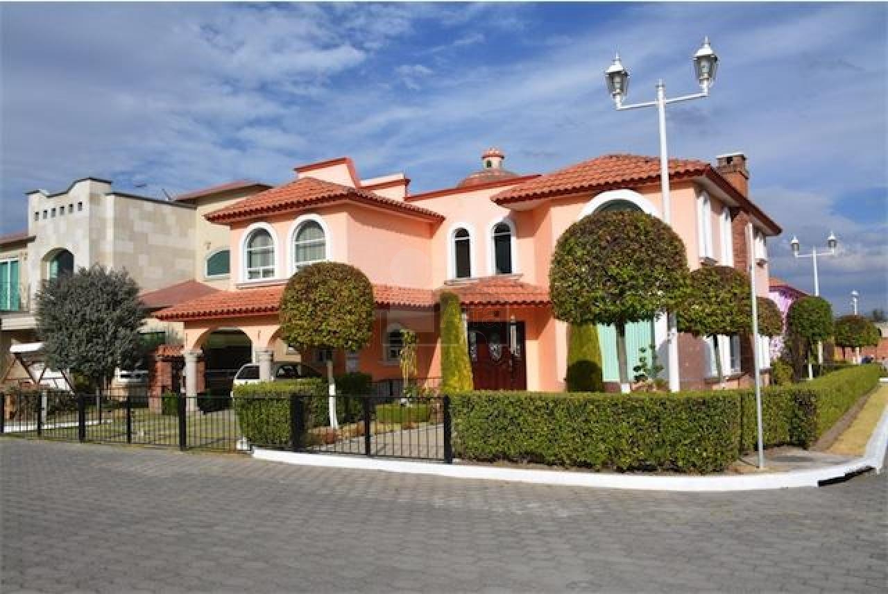 Foto Casa en Renta en La Providencia, Metepec, Mxico - $ 25.000 - 1424-1504R - BienesOnLine