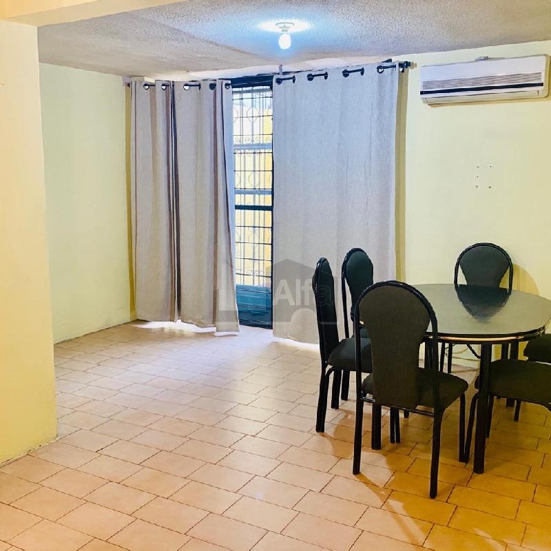 Casa sola en renta en Los Laureles, San Nicolás de los Garza, Nuevo León