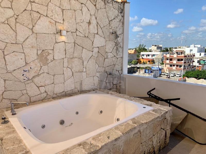 Playa del Carmen, Hotel en Venta en colonia Gonzalo Guerrero entre la Av 25 y 30 norte