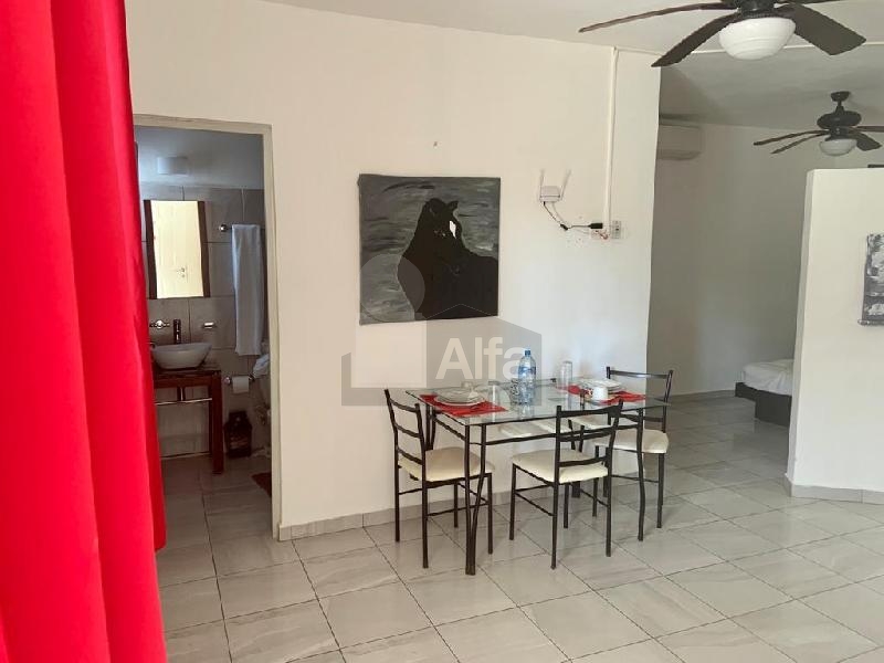 Playa del Carmen, Hotel en Venta en colonia Gonzalo Guerrero entre la Av 25 y 30 norte