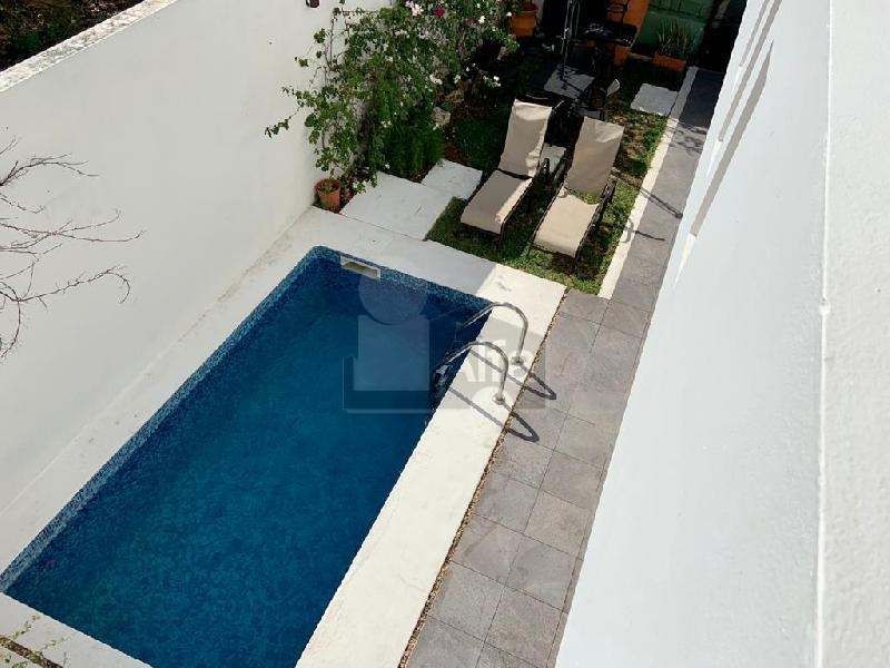 Playa del Carmen, Hotel en Venta en colonia Gonzalo Guerrero entre la Av 25 y 30 norte