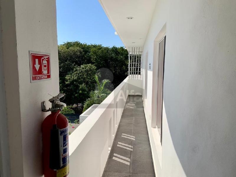 Playa del Carmen, Hotel en Venta en colonia Gonzalo Guerrero entre la Av 25 y 30 norte
