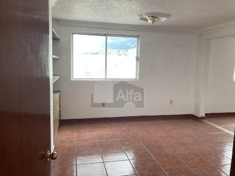 Oficina en Renta 3ra Planta sobre Av. Luis Vega y Monroy
