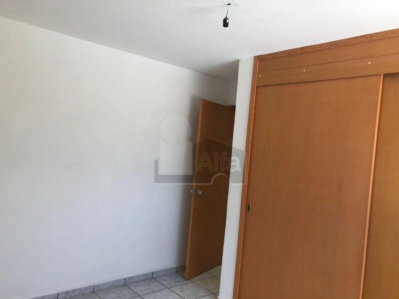 Casa en Renta en Lomas de Gran Jardín, León, Gto. cerca a la plaza comercial Colibrí