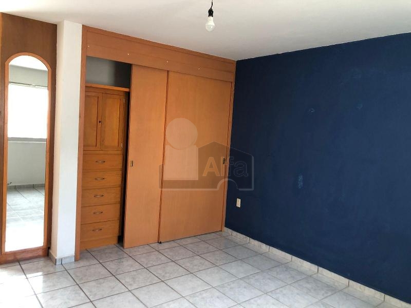 Casa en Renta en Lomas de Gran Jardín, León, Gto. cerca a la plaza comercial Colibrí