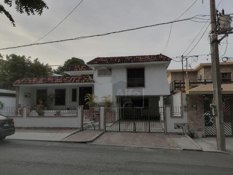 Casa sola en venta en Sierra Morena, Tampico, Tamaulipas...