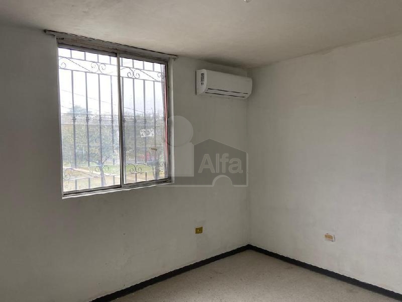 Casa sola en renta en Arboledas del Mezquital, Apodaca, Nuevo León