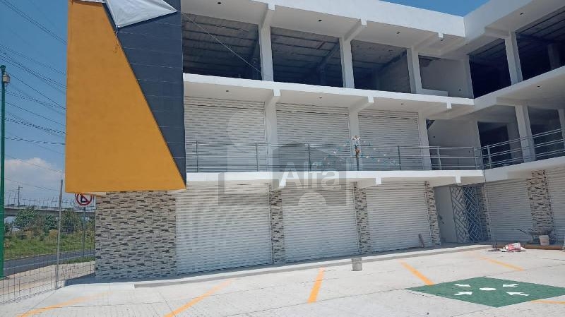 Local en renta sobre Blvd. Solidaridad las Torres