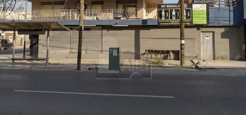 Local comercial en renta Mitras Centro Monterrey Nuevo León