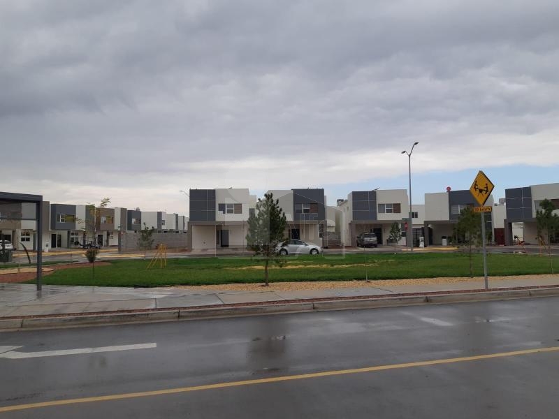 Casa en renta Ciudad Juárez Chihuahua Fraccionamiento Barcena Residencial.