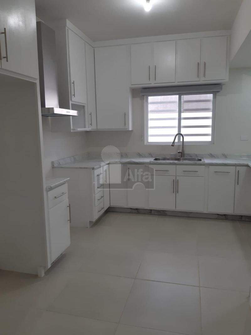 Casa en renta Ciudad Juárez Chihuahua Fraccionamiento Barcena Residencial.