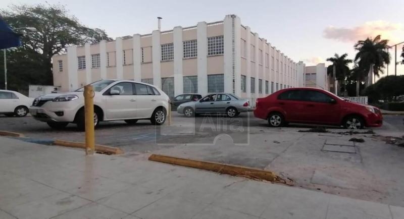 Local comercial en renta sobre Avenida Itzaes, Mérida, Yucatán