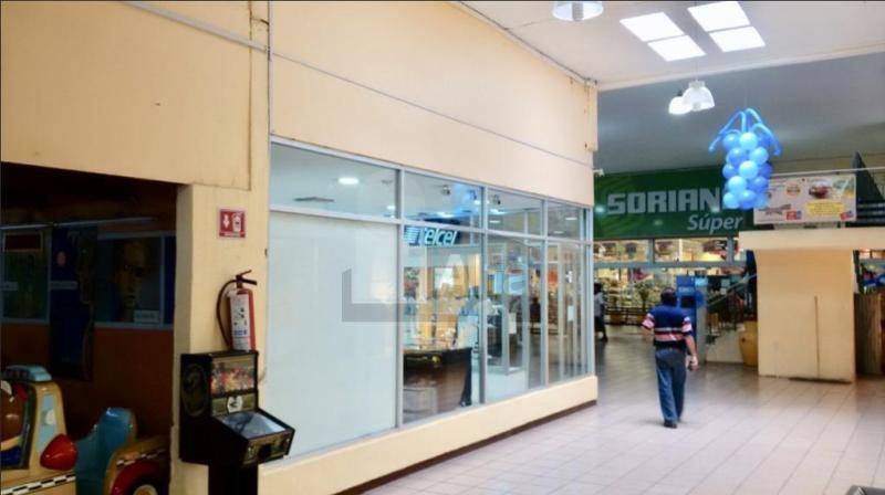 Local en renta en plaza Oriente, Mérida, Yucatán 