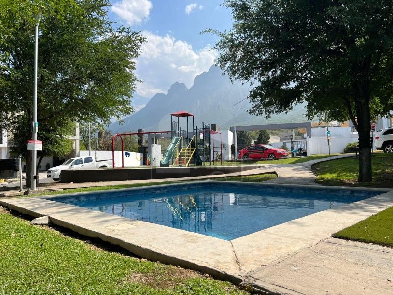 Casa en renta, Cumbres Allegro, Monterrey, Nuevo Leon.