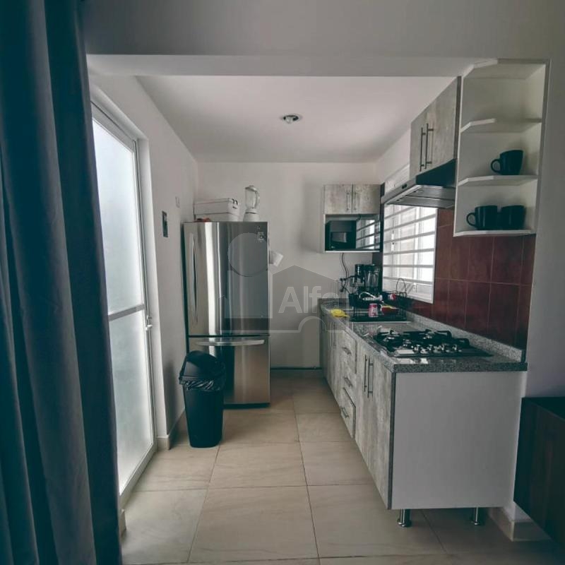 Departamento sin amueblar en renta en condominio cerrado Claustros de Santa María, Querétaro, Qro