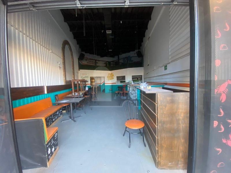 Venta o Renta de Local Comercial en Chihuahua, en Plaza Andares II
