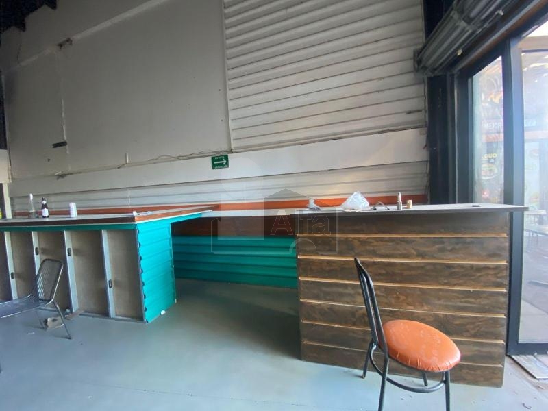 Venta o Renta de Local Comercial en Chihuahua, en Plaza Andares II