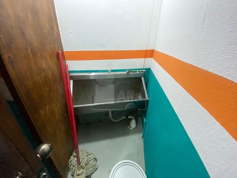 Venta o Renta de Local Comercial en Chihuahua, en Plaza Andares II