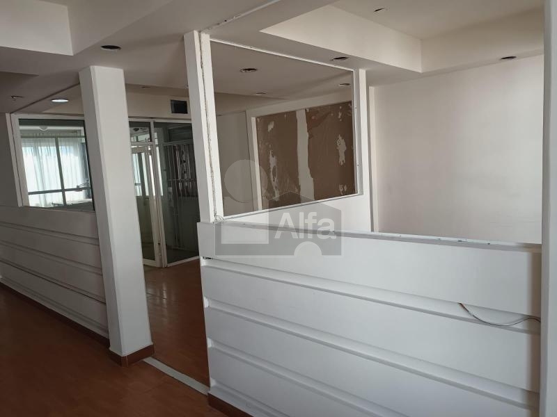 Oficina comercial en renta en San Cristóbal Centro, Ecatepec de Morelos, México