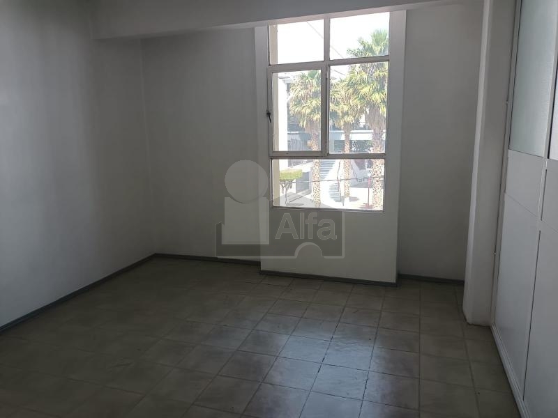 Oficina comercial en renta en San Cristóbal Centro, Ecatepec de Morelos, México
