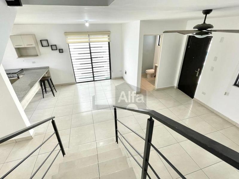 Casa en renta o venta Cerradas de Rinconada Apodaca Nuevo Leon
