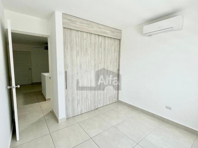 Casa en renta o venta Cerradas de Rinconada Apodaca Nuevo Leon