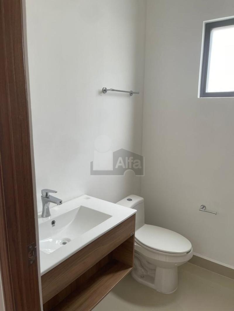 CASA EN RENTA EN ARBOREA RESIDENCIAL, SECTOR LINNEO