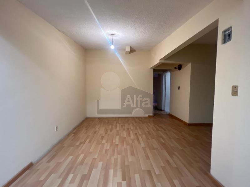 Casa sola en renta en Santa Elena, San Mateo Atenco, México