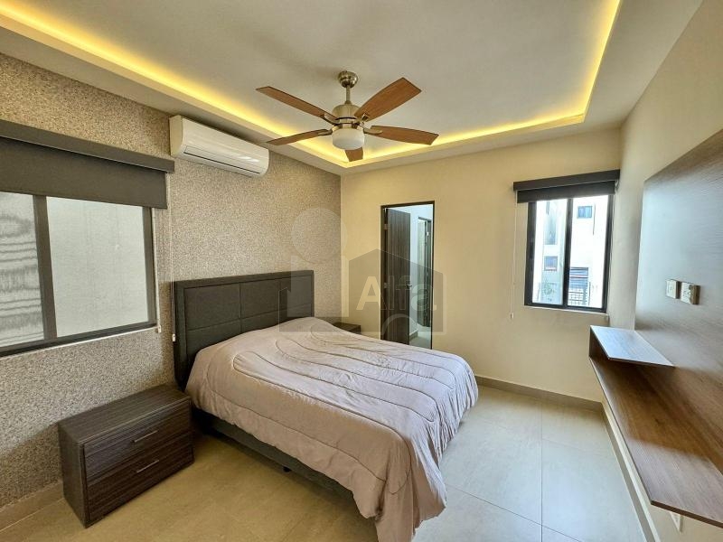 Casa en renta en Crisanto Residencial Zona Cumbres Monterrey Nuevo Leon Amueblada Nueva