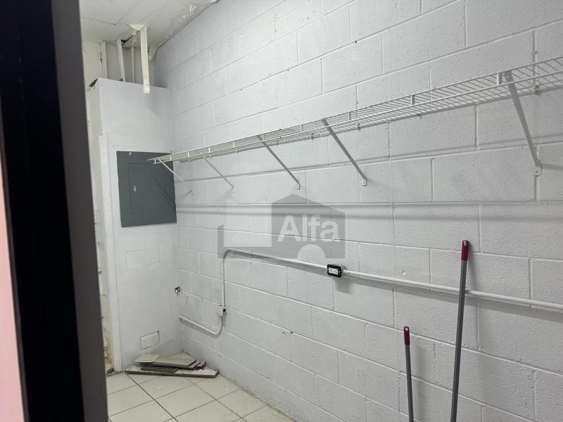 Local comercial en venta y/o en renta en Chihuahua Plaza Albero