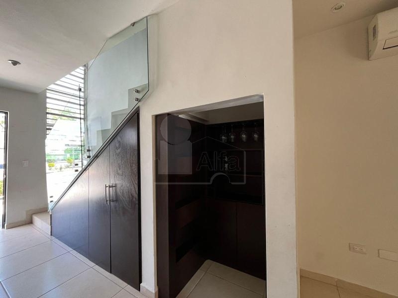 Casa en renta, Cumbres Andara, Garcia, Nuevo Leon.
