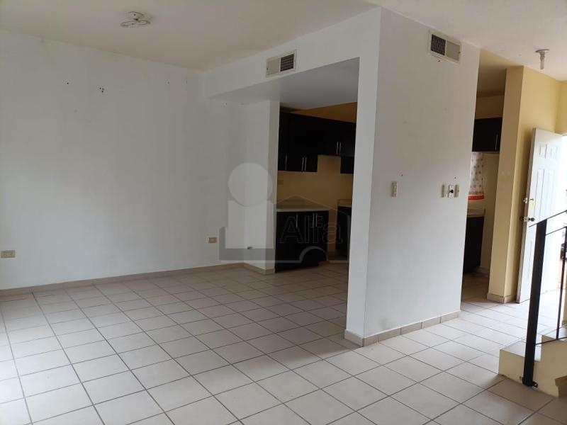 Casa en venta en Chihuahua Fraccionamiento Las Aldabas