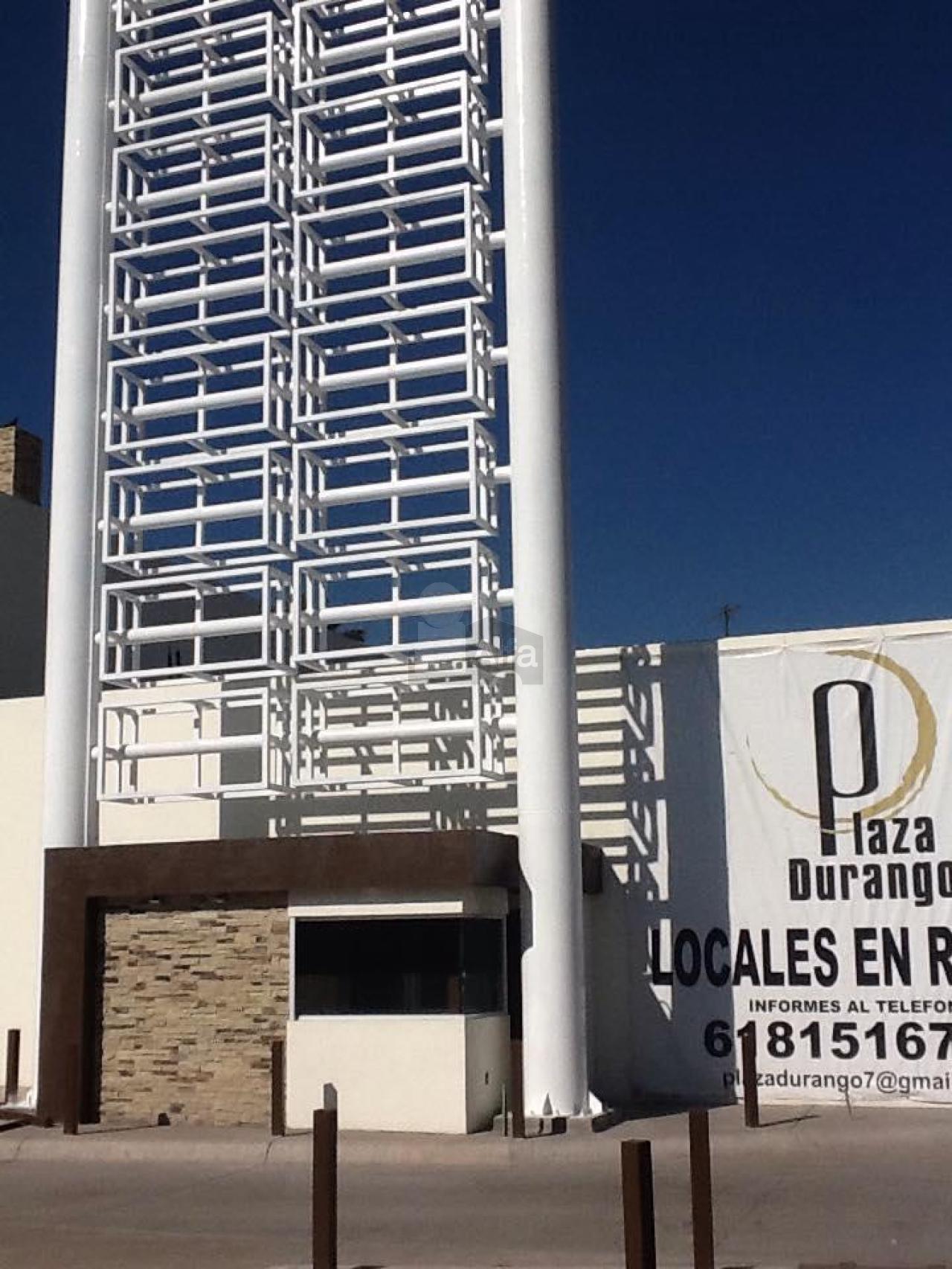 Locales Comerciales en Plaza Comercial Durango, Zona Centro Durango, Dgo.