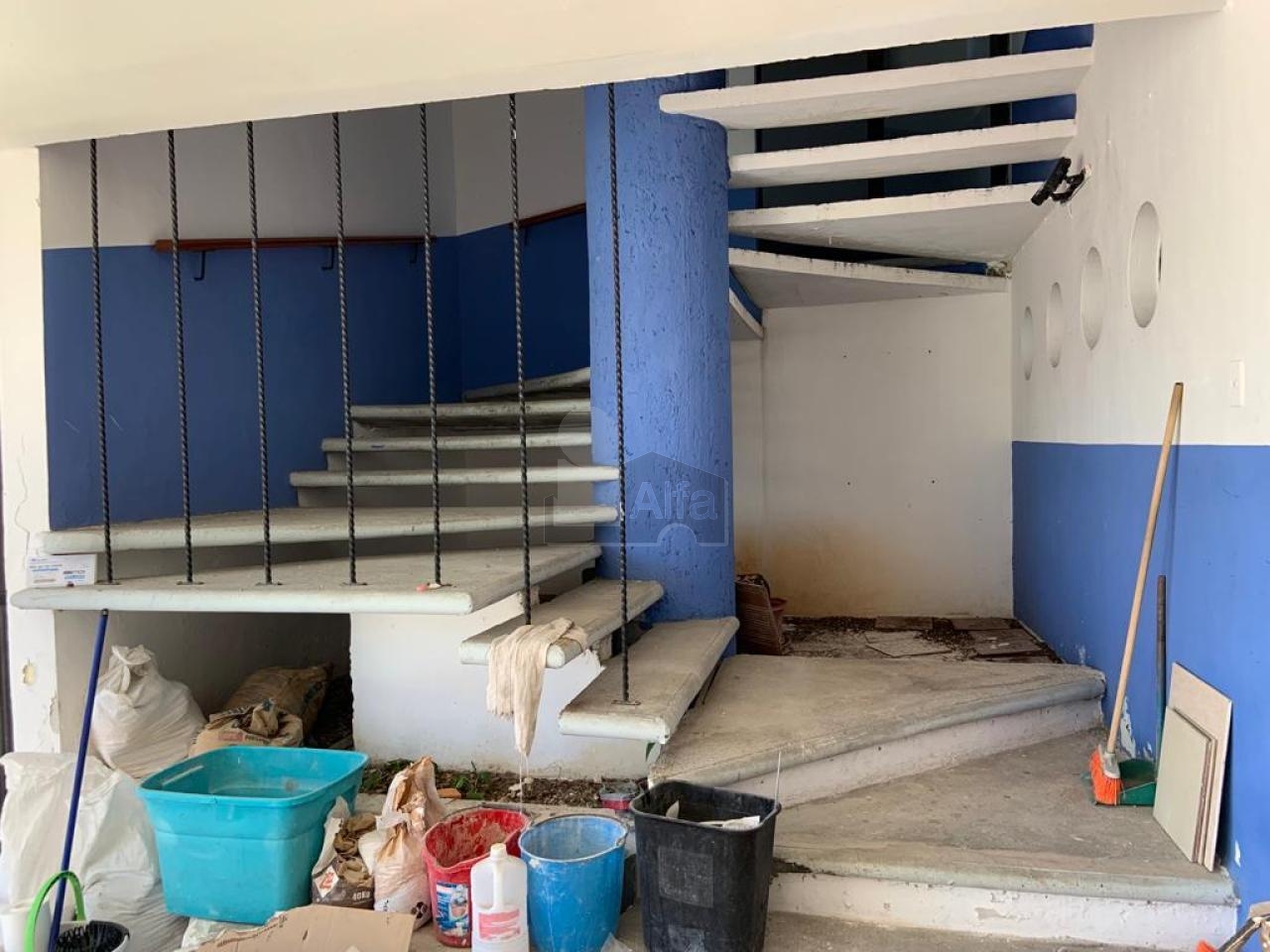 Edificio en venta Ruta 4, Cancun Quintana Roo a dos cuadras de prolongación Tulum