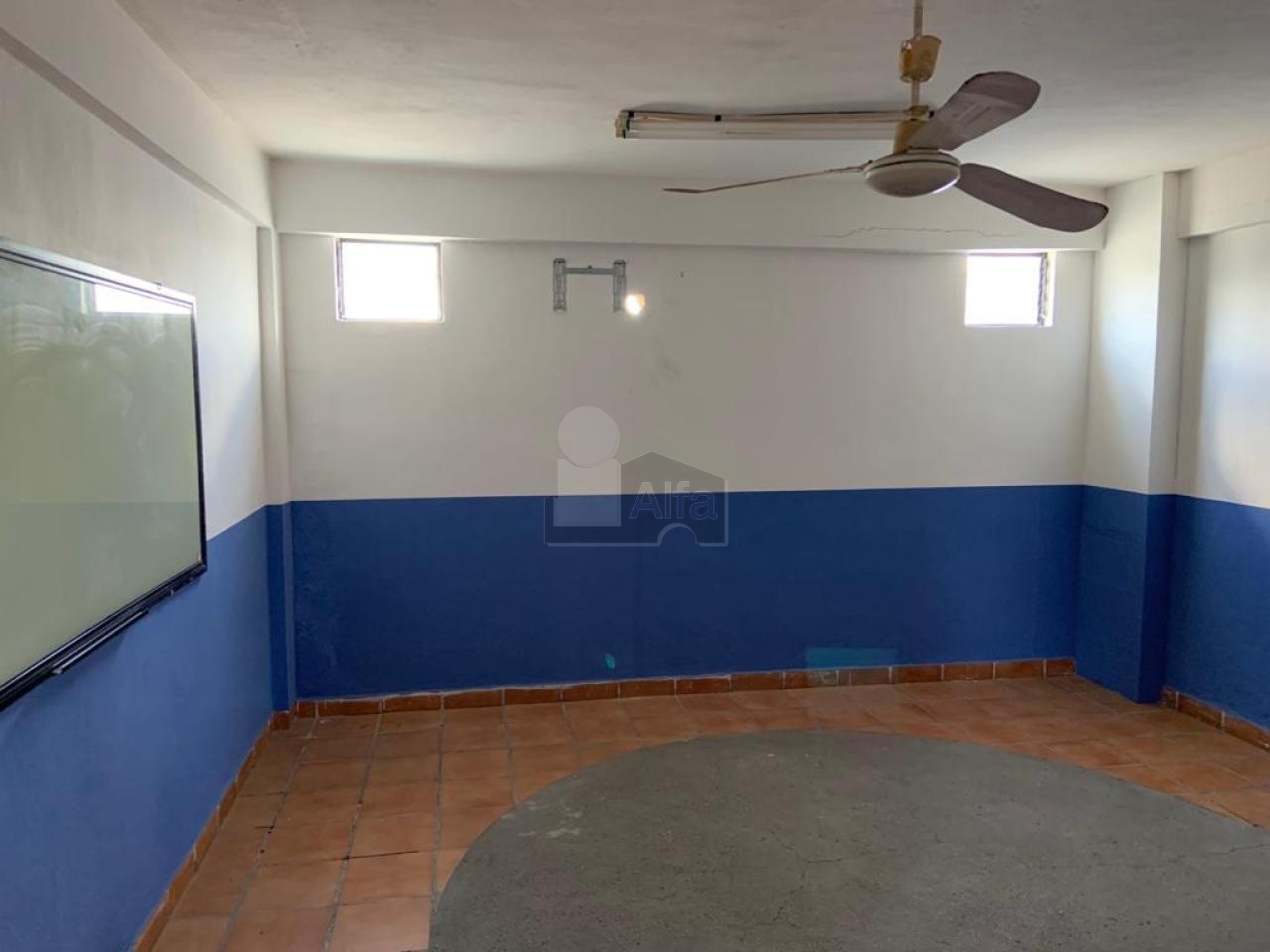 Edificio en venta Ruta 4, Cancun Quintana Roo a dos cuadras de prolongación Tulum