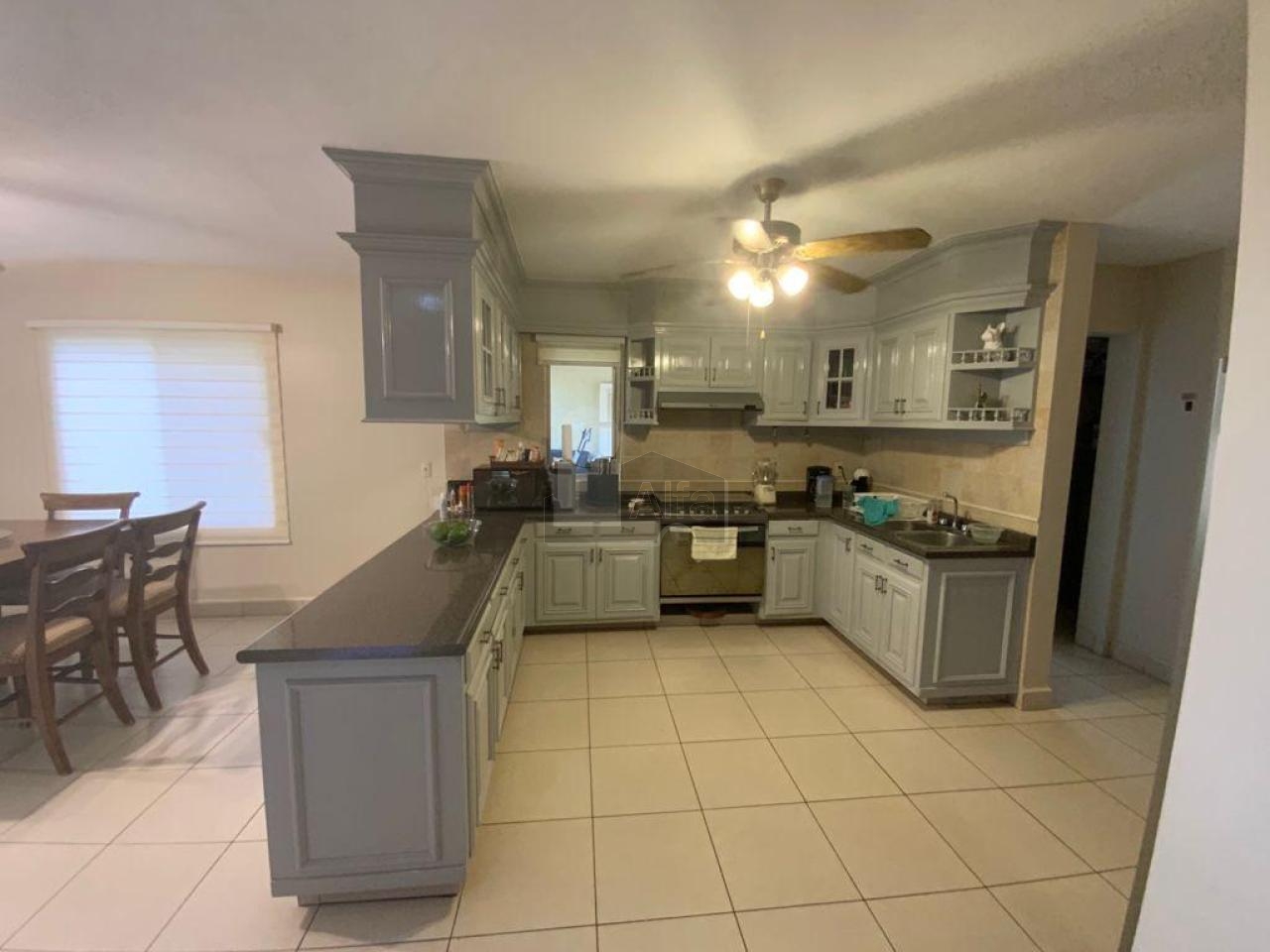 Casa sola en venta en Residencial Lagunas de Miralta, Altamira, Tamaulipas