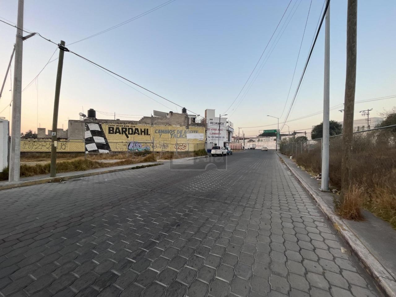 bg