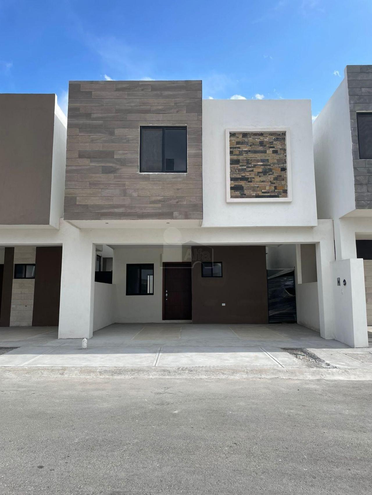 Venta de casas en Fracc. Villa Cumbres al oriente de Saltillo