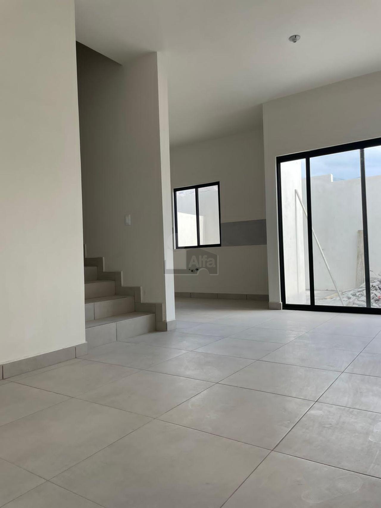 Venta de casas en Fracc. Villa Cumbres al oriente de Saltillo