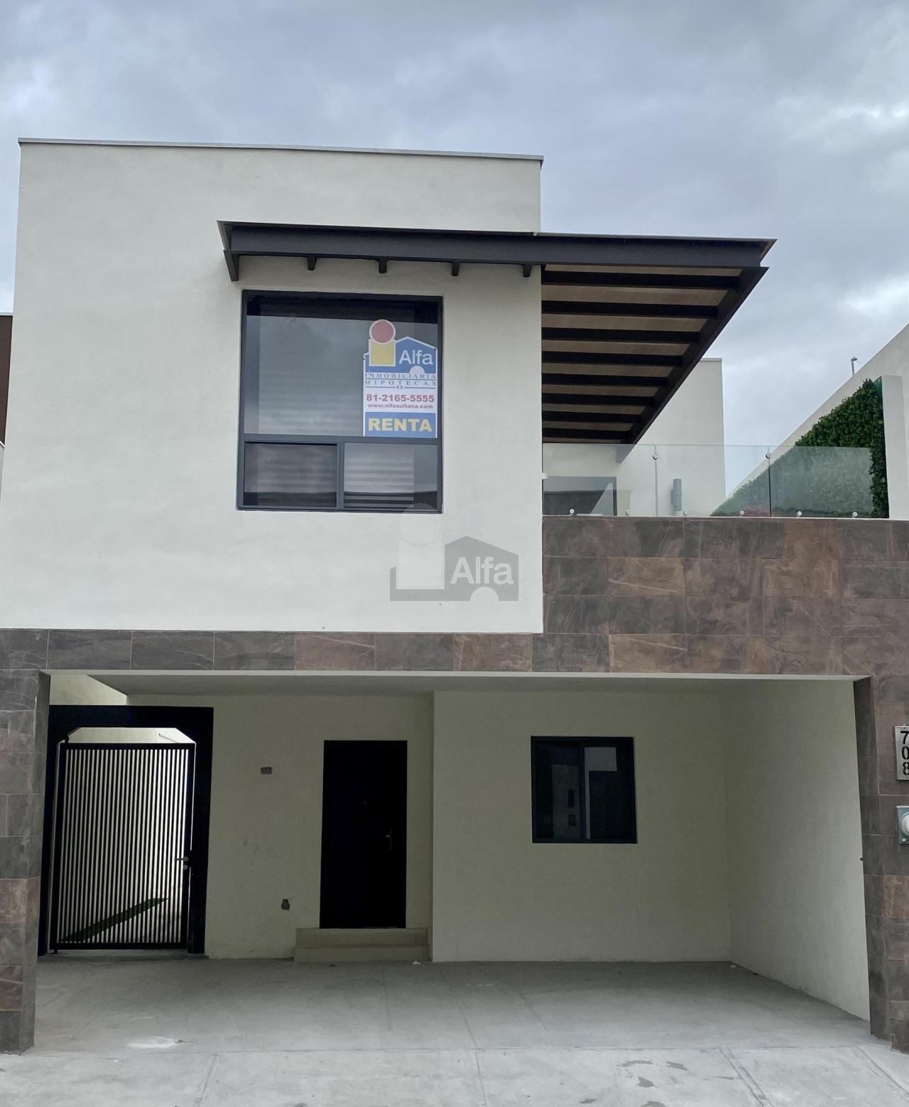 CASA EN RENTA EN ARBOREA RESIDENCIAL, SECTOR LINNEO