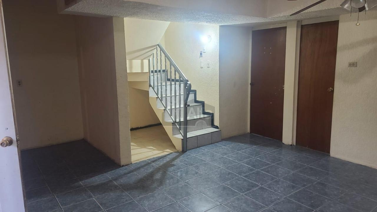 Casa en venta Ciudad Juárez Chihuahua Fraccionamiento Prados de Salvarcar.