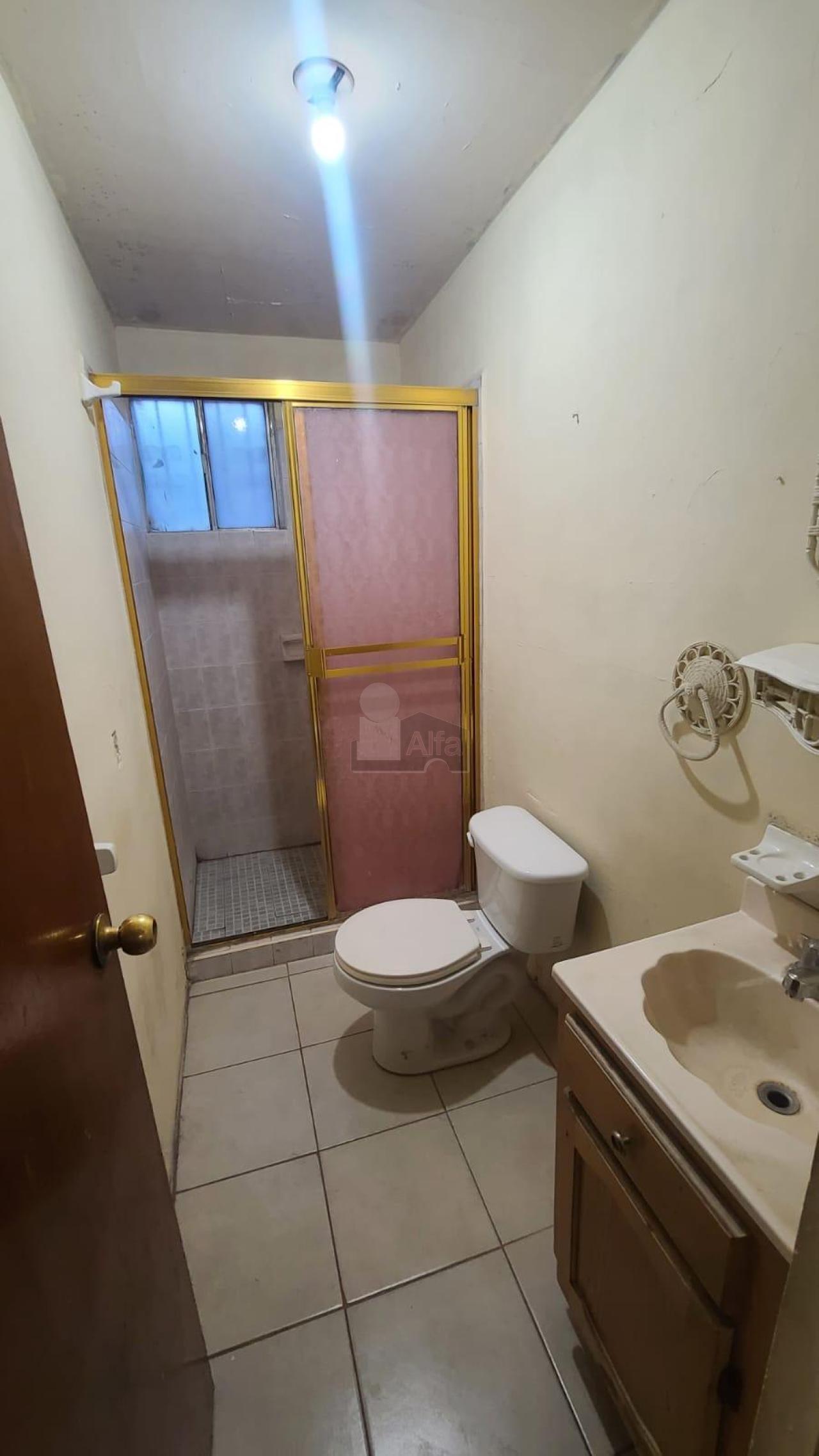 Casa en venta Ciudad Juárez Chihuahua Fraccionamiento Prados de Salvarcar.