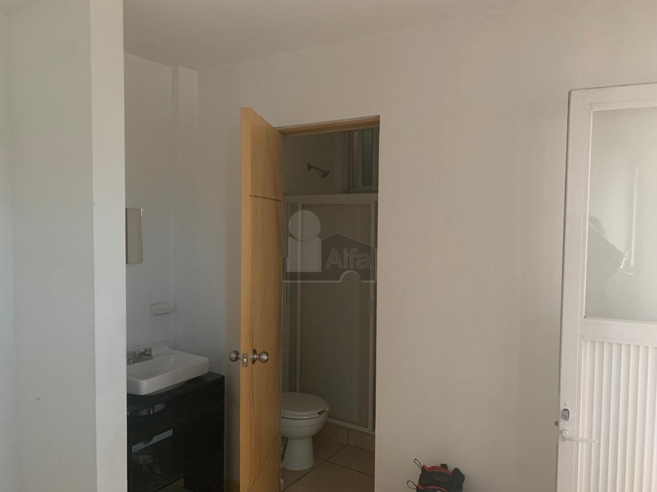 Departamento en Renta en Las Acacias Fracc Villas El Juncal, León, Gto. cerca a Plaza Palmas y EBC