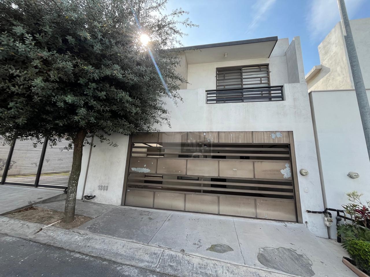 Casa en venta, Cumbres San Patricio, Garcia, Nuevo León.